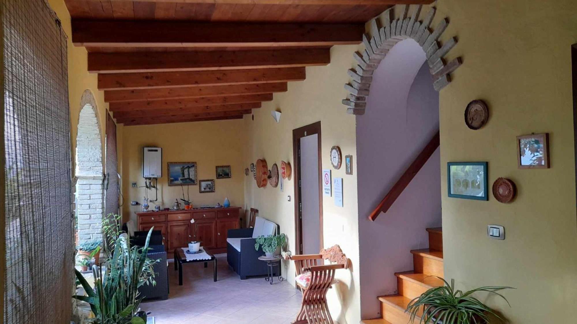 B&B Gli Archi Sìnnai Екстериор снимка