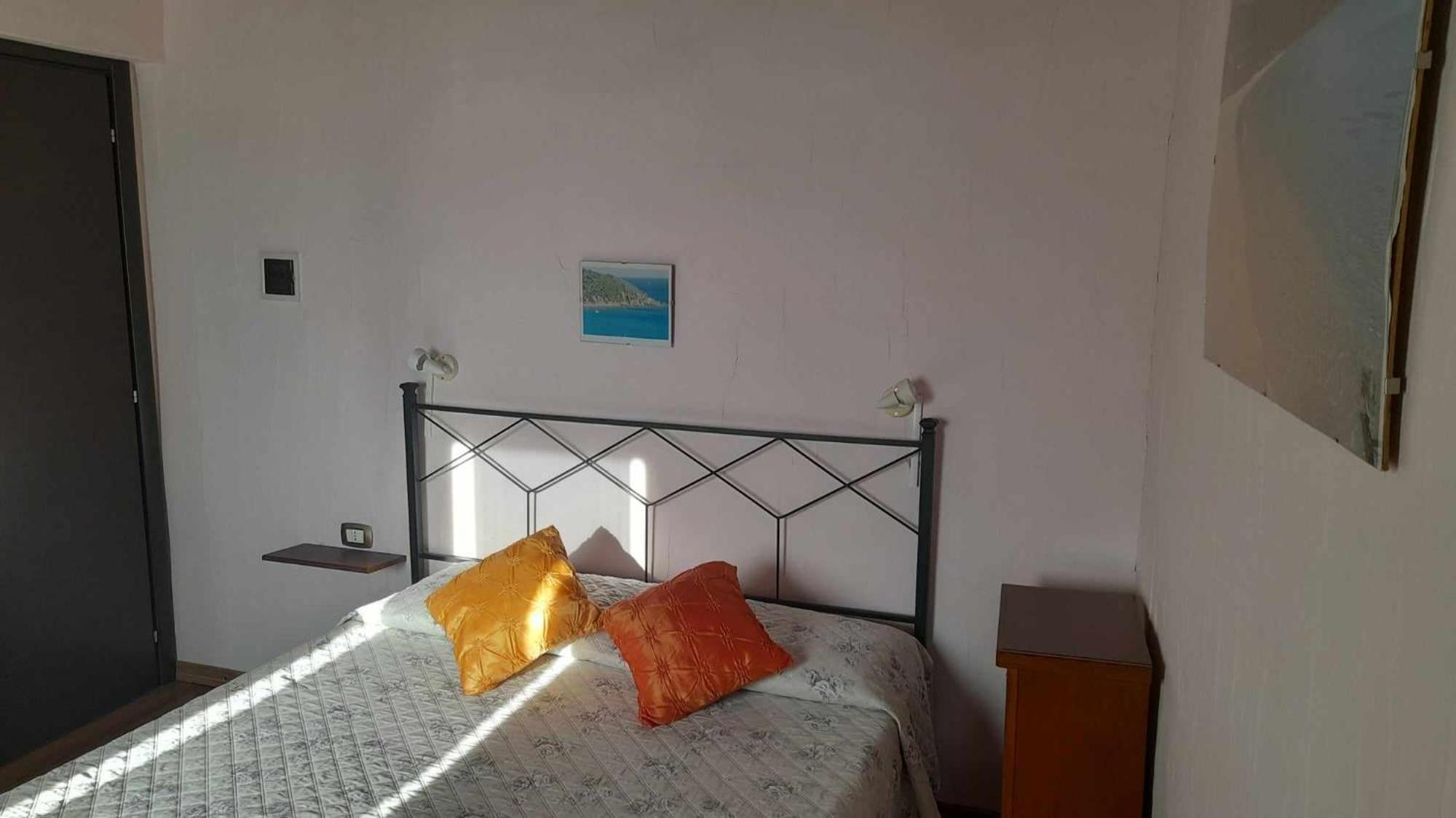 B&B Gli Archi Sìnnai Екстериор снимка